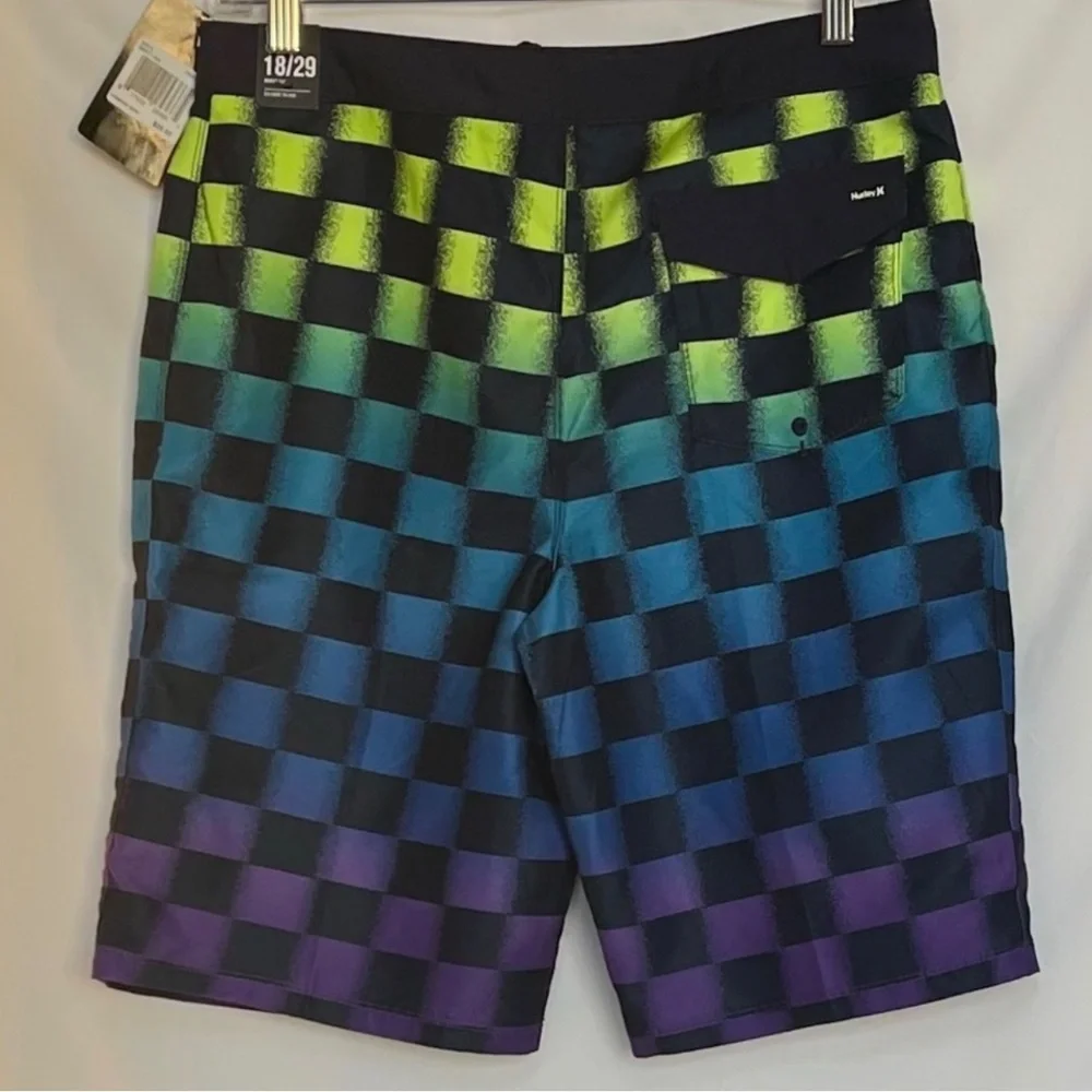 Hurley Boys Obsidian Above Knee Checkered Beach Swim Pool Board Shorts 18/29‎